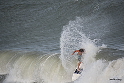 Working the Wave, Garden City Pier photo