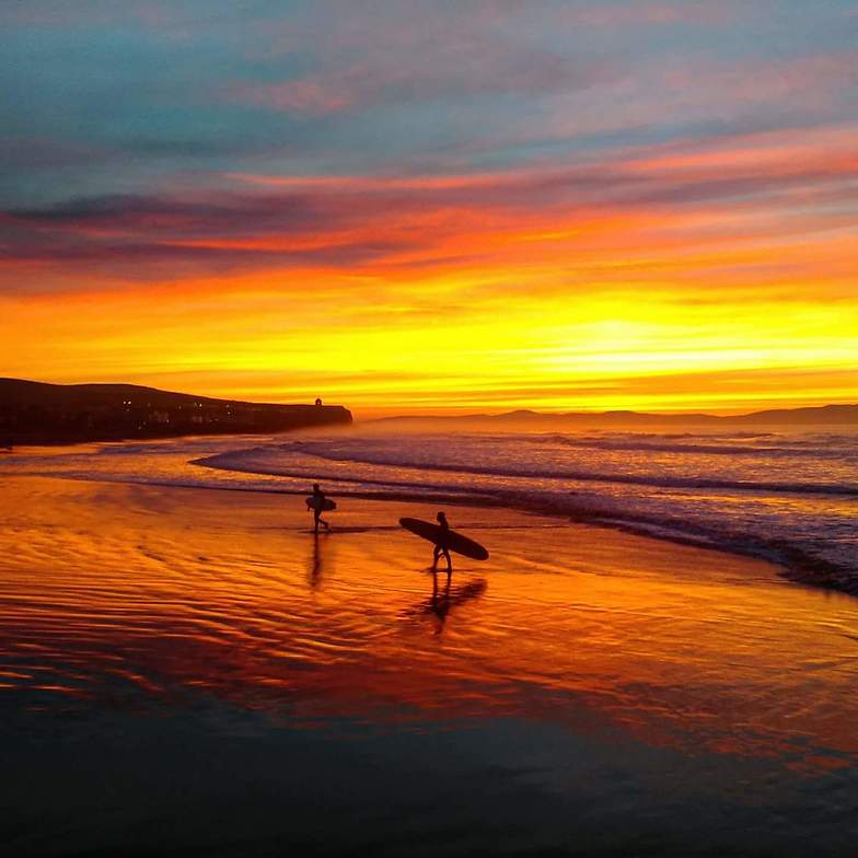 Sunset surf, Castlerock