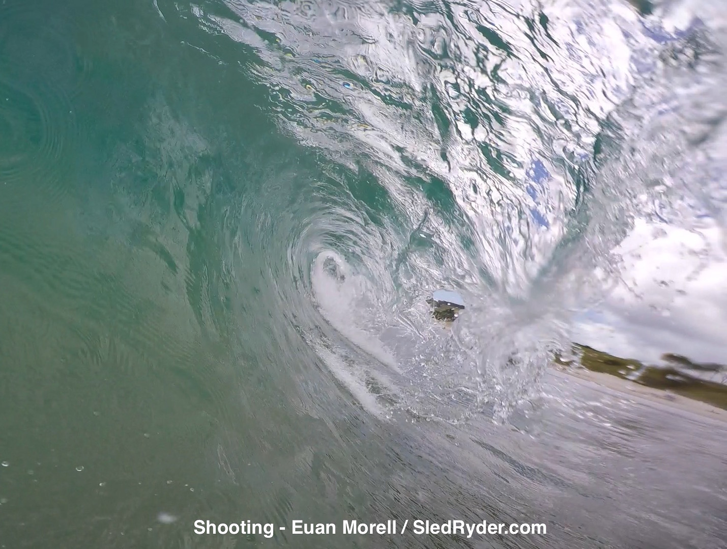 Parkiri 1, Pakiri beach