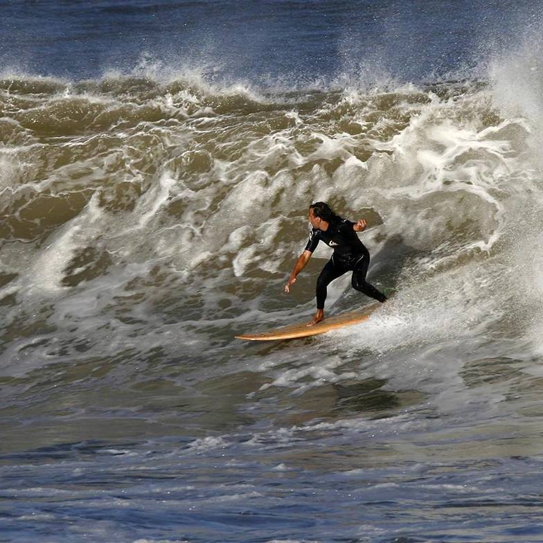 sudestada, Cardiel (Mar del Plata)