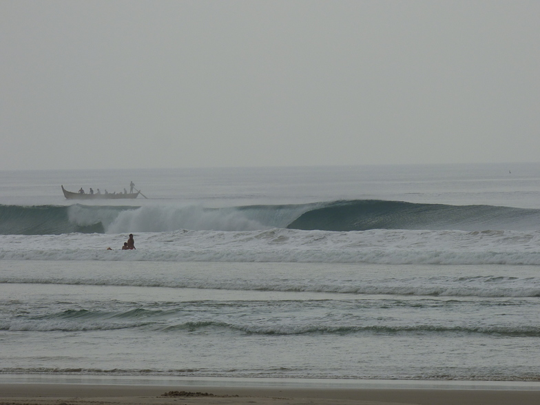 Assinie surf break