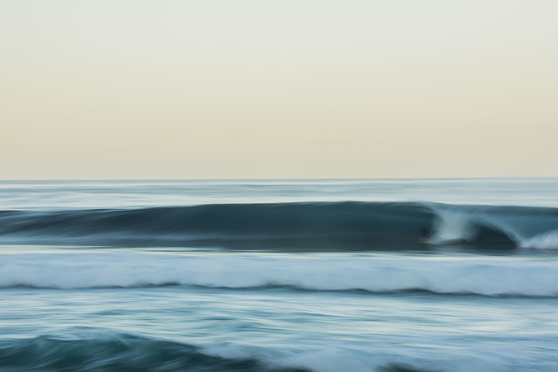 Long lines, Banzai Pipeline and Backdoor