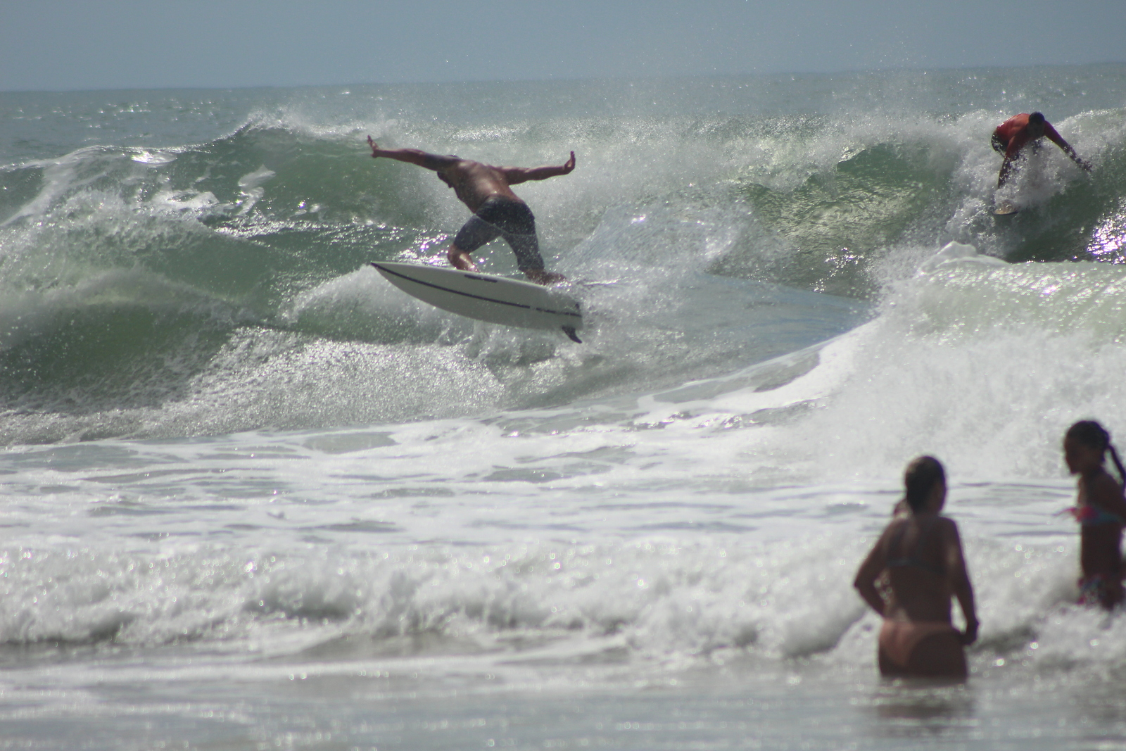 Sun Wave & Surf, Praia Brava