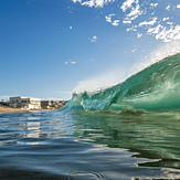 Newi bARRELS, Newcastle Beach