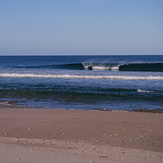 A good little wave, Diners Beach