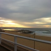 Golden Christmas Dawn Patrol, Newcastle Beach