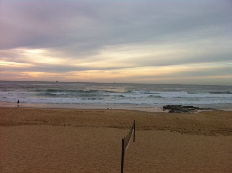 Newcastle Beach surf break