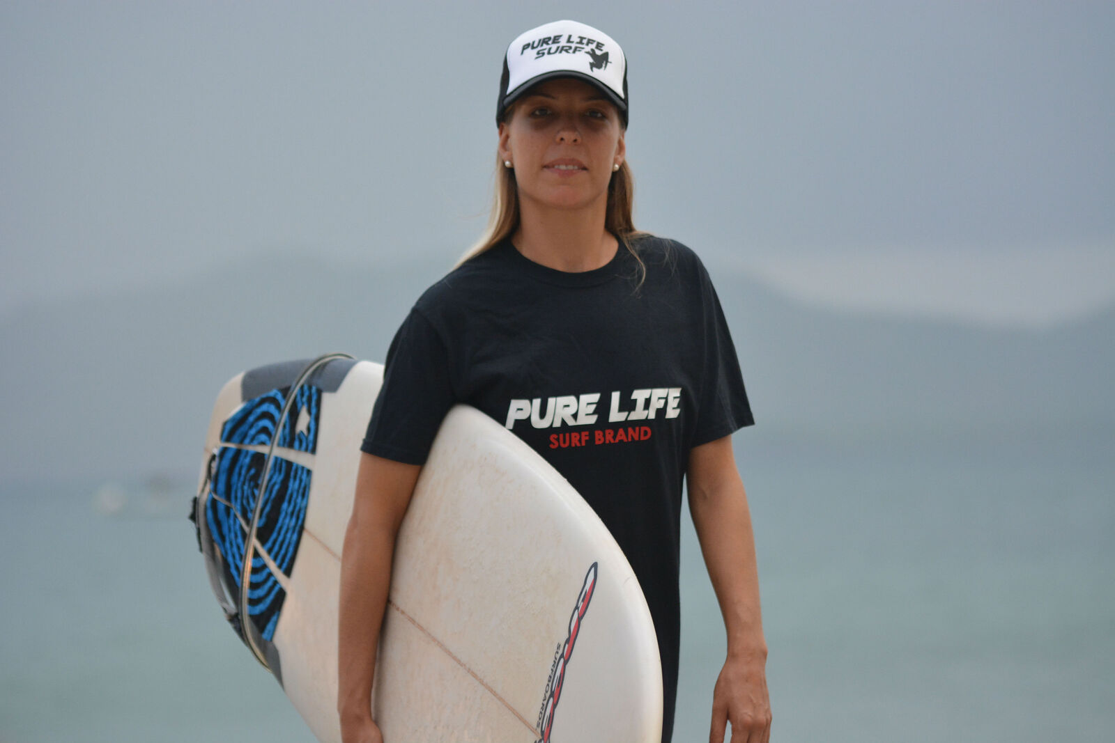 Isabelle repping the Pure Life, Tamarindo