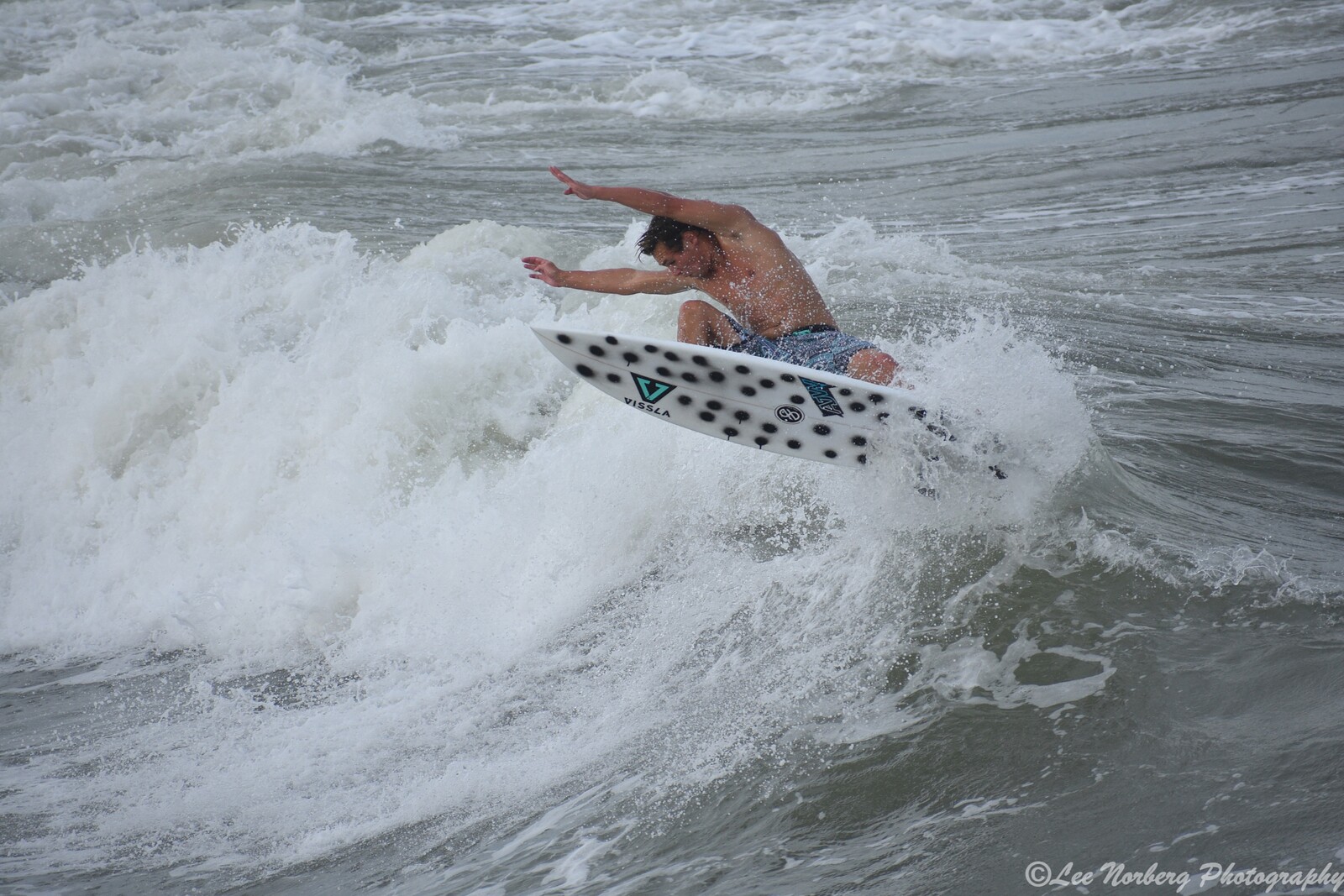 "Airborne", Garden City Pier