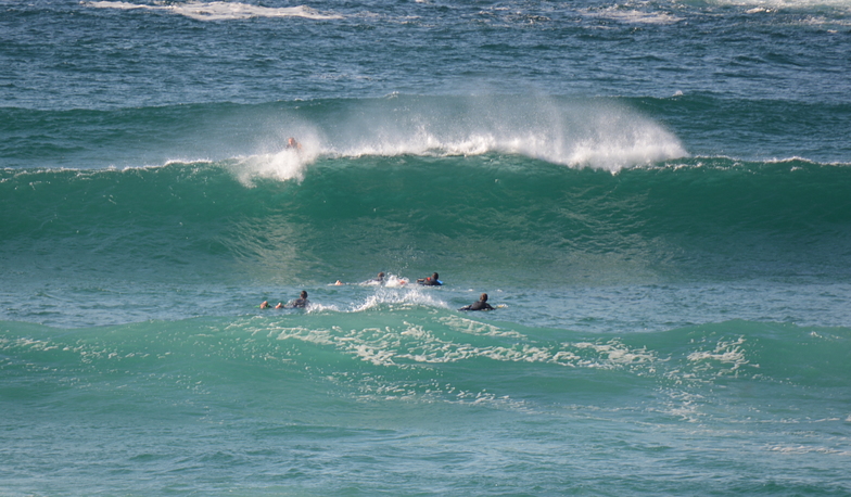 Pantin surf break