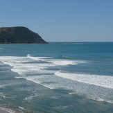 Tail end of a South Swell, Makorori Centre
