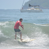 Patrick Mihalic surfing Capitan Suizo