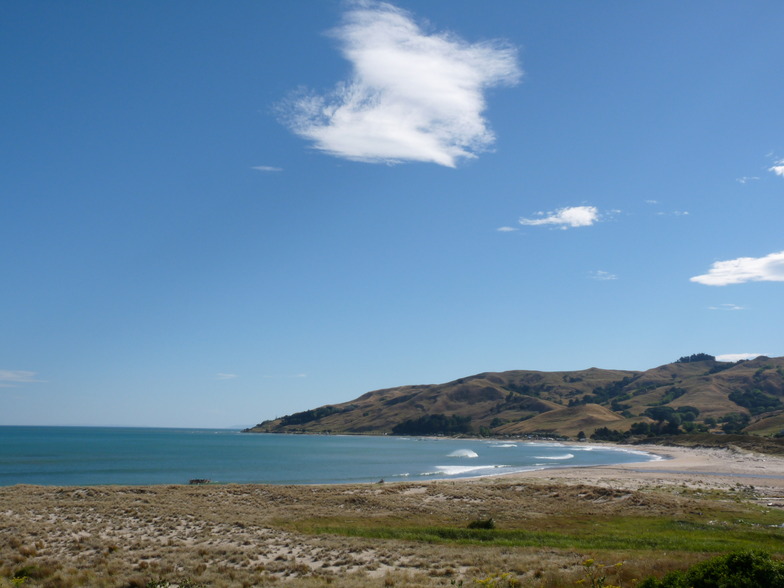 Pouawa Beach surf break