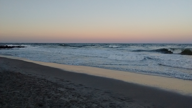 North Wildwood surf break