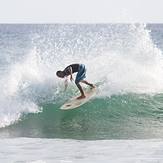 Isacc swell, Los Caracas