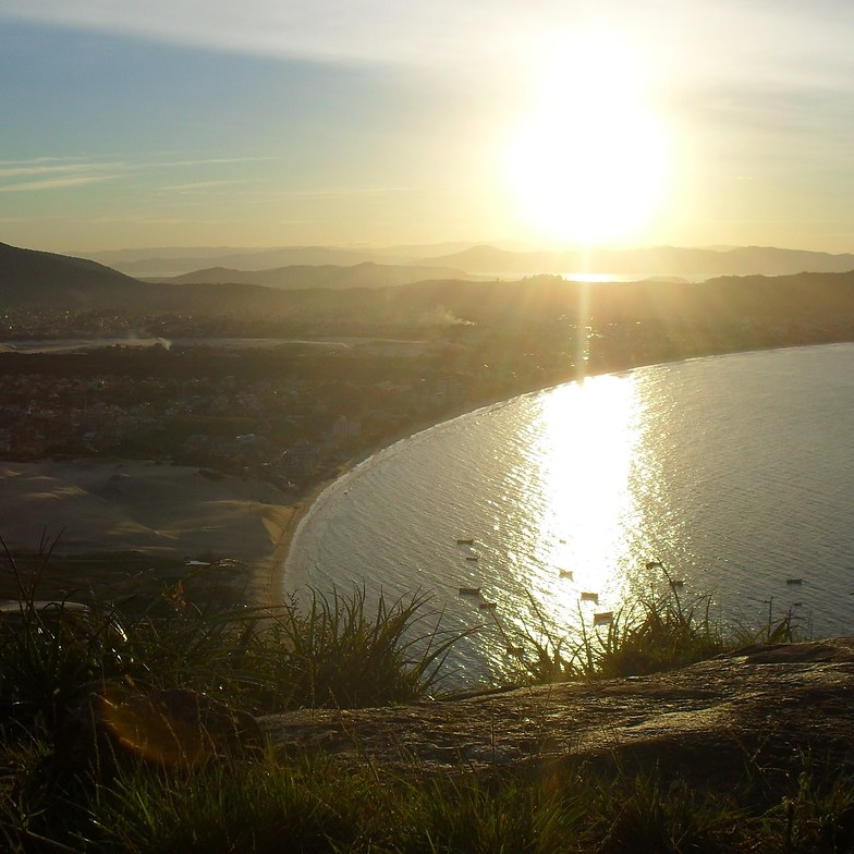 Ingleses surf break