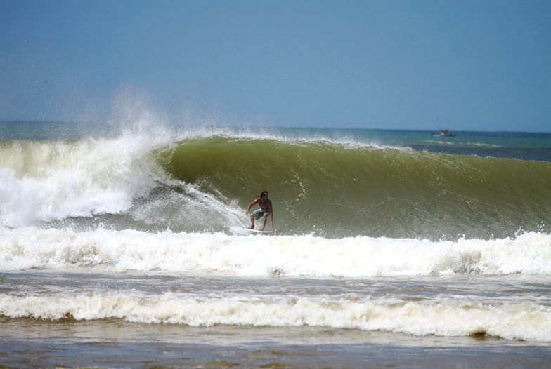 Regencia surf break