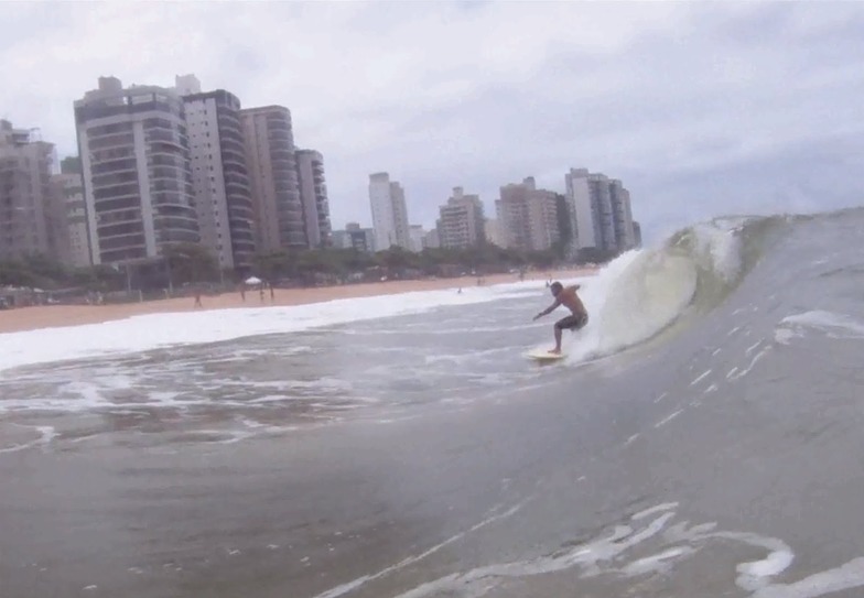 Pompeia surf break