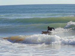 Feras do surf disputam título nas ondas do Solemar em Jacaraípe