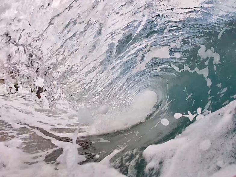 Tanaguarena surf break