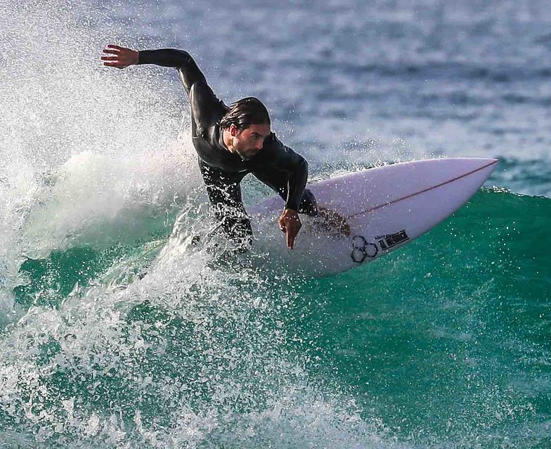 Morning break, Mollymook Beach