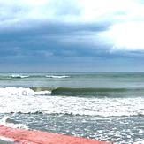 Bahía de Caraquez, Frente A Bahia