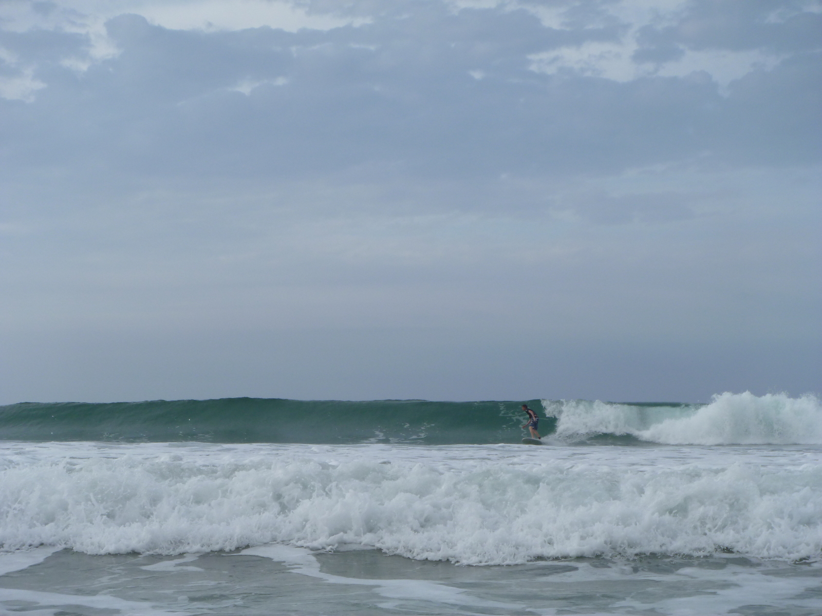 Another hot day at Barwon Heads, 13th Beach-The Beacon