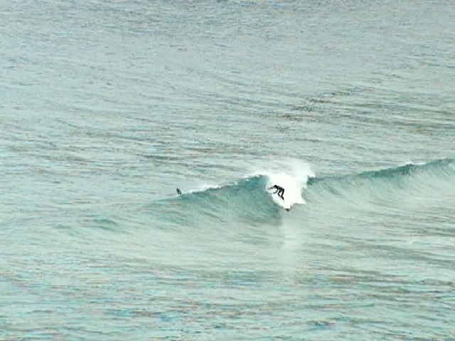 Remarkable Caves surf break