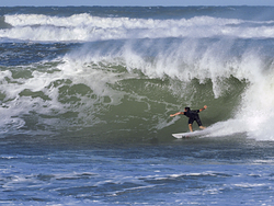 Logan Hayes March 2018, Riomar Reef waves behind photo