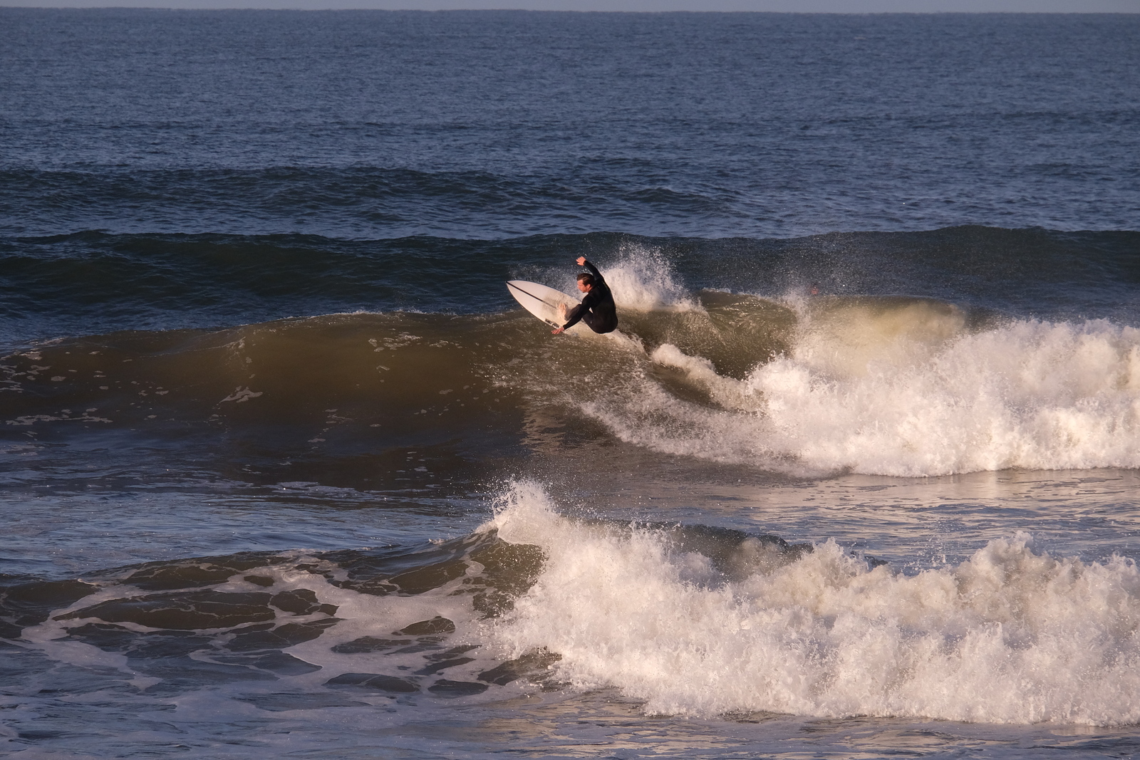 Lovely small autumn swell at Three Peaks, Llangennith