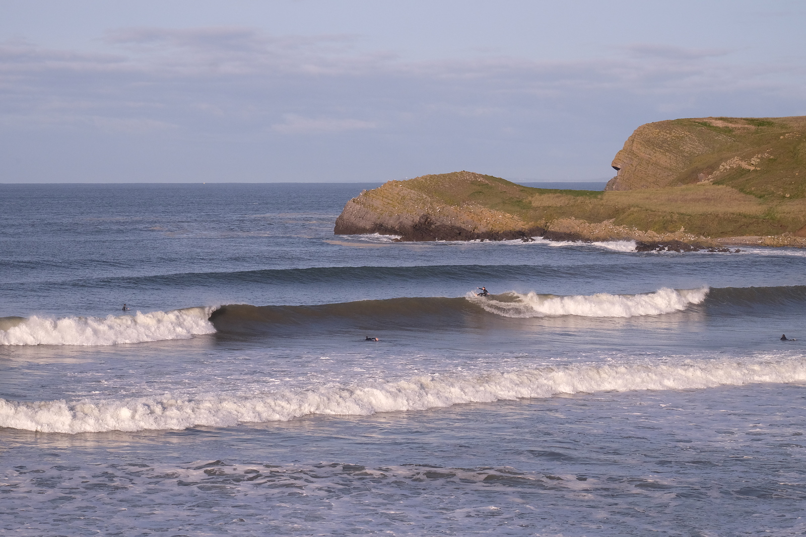 Lovely small autumn swell at Three Peaks, Llangennith