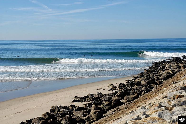 Cortegaca surf break