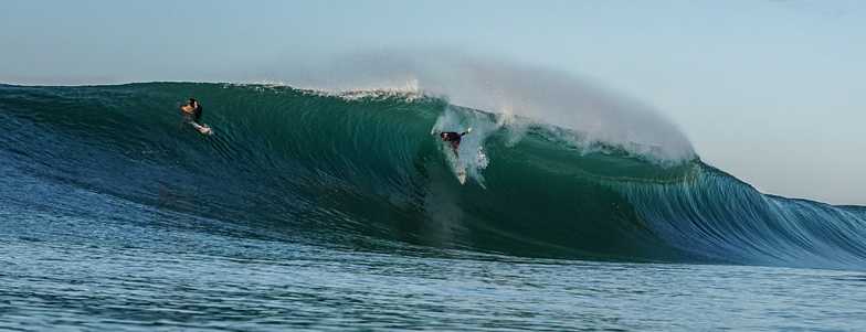 Cave Rock surf break