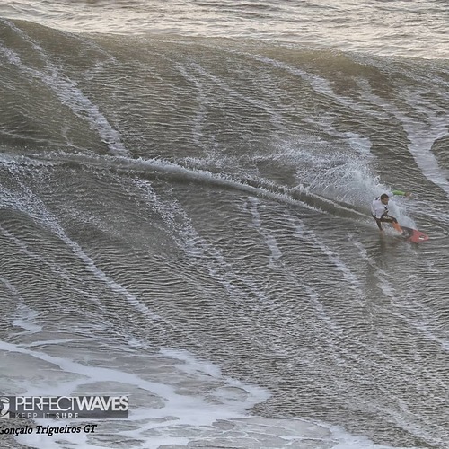 Nazare Surf Forecast and Surf Reports (Beira, Portugal)