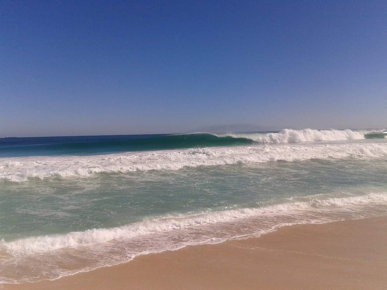 Perth Scarborough beach break