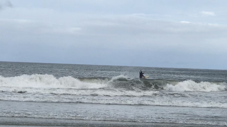 karambunai surfer, Nexus