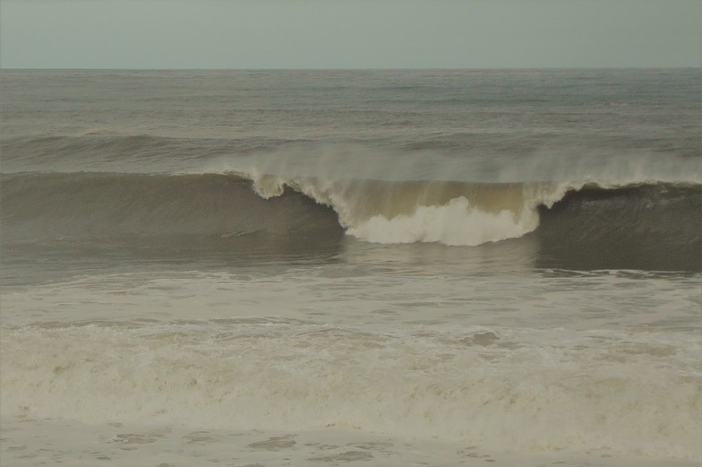 Seaton Sluice surf break