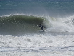 Christmas Eve surf, Waiwakaiho photo