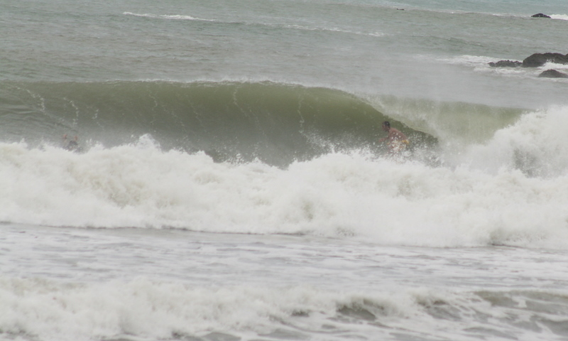 Unknown getting slotted, Sandy Bay
