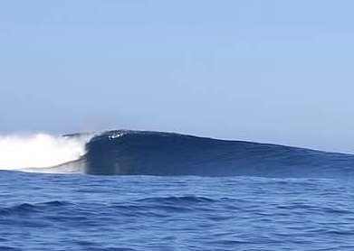 Natadola Beach surf break