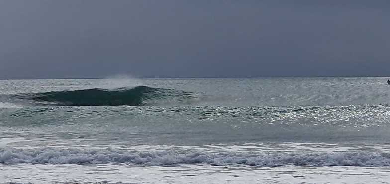 Peaks going off, Shipwrecks Bay-Peaks