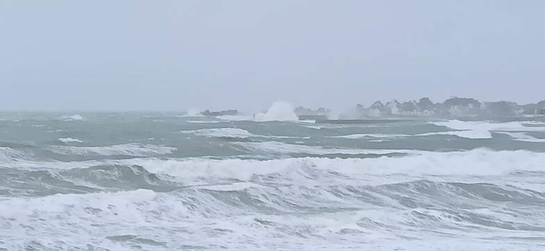 Biggest storm swell