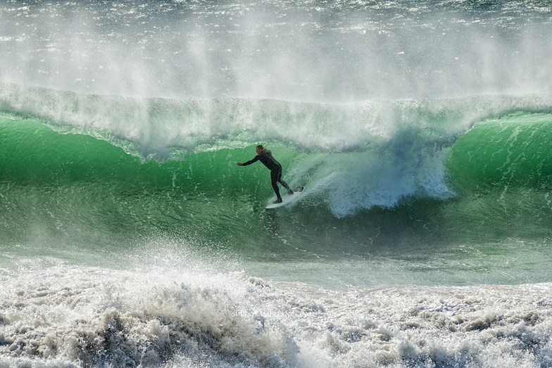 Mitchell's Cove surf break