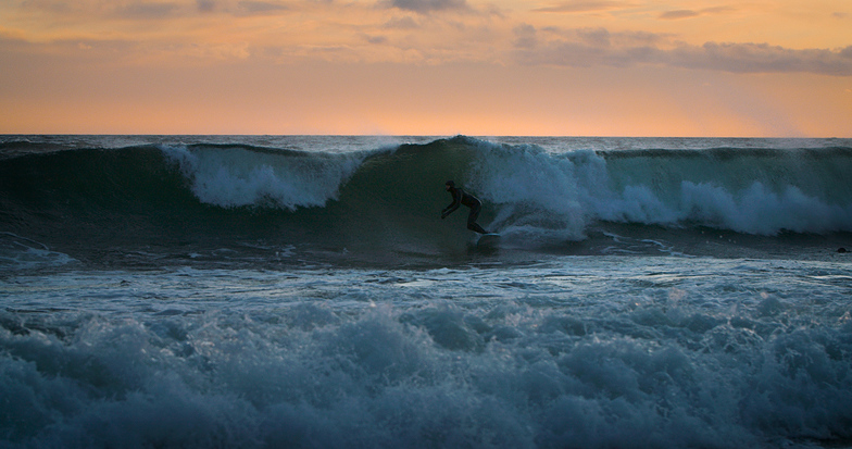 Sunset surf January 2020, Toro