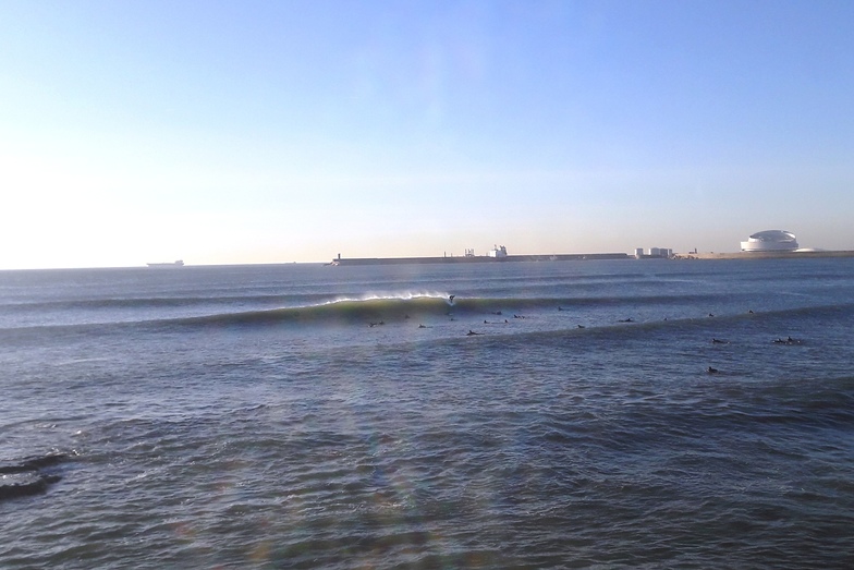 A good surf day!  at Matosinhos beach.