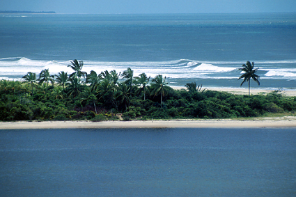 Big swell washing Boca da Barra 