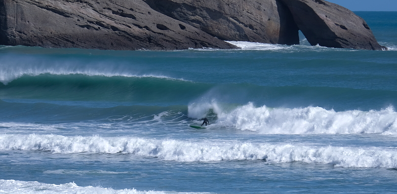 Spring swell, Wharariki Beach