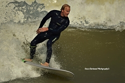 Making the most of the small waves, Joss Bay photo