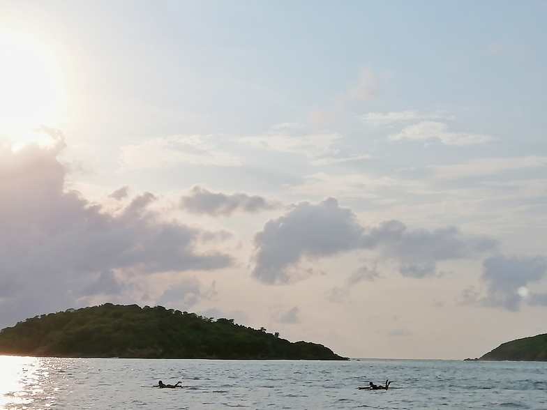 Chamela surf break