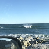 Cobden, Cobden Breakwater